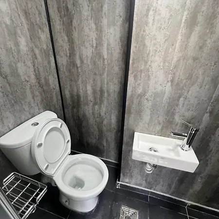 North-west Apartmanhotel