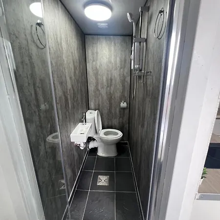 North-west Apartmanhotel