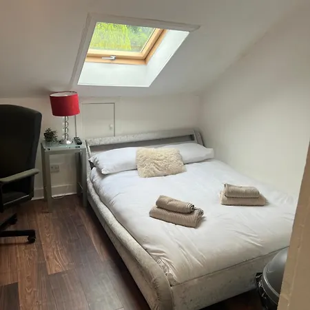 North-west Apartmanhotel *