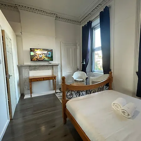 North-west Aparthotel