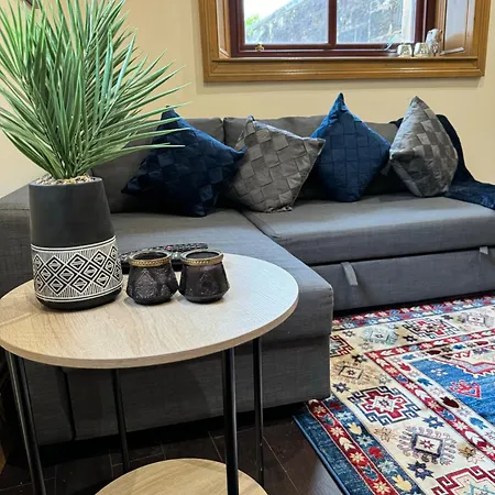 2-bed Sleeps 4 10 Mins To Centre Ferienhaus *