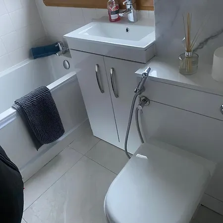 Comfy 3bed Centre Apartment