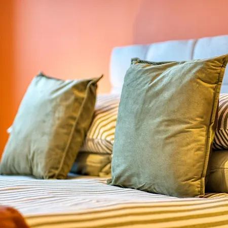 Bright 2 Bedroom Apartamento