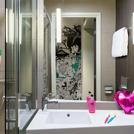 Moxy Sec Hotel Glasgow
