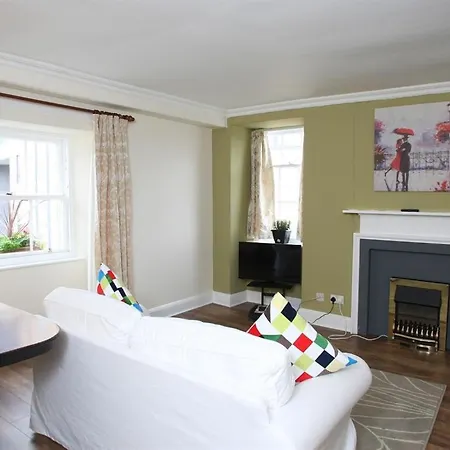 Charlotte Service Aparments Glasgow