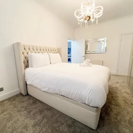 Spectacular Modern Luxury King Bed Appartement *