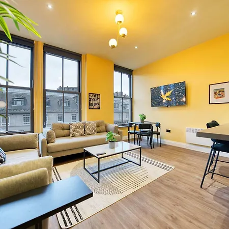 Apartament Lovely Station 1 Bed A6 *