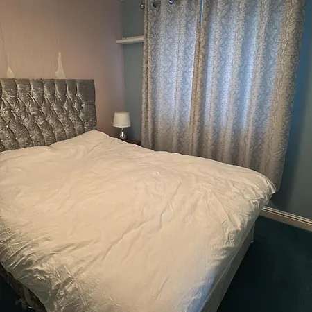 Tatil Evi Glasgow Guest House *