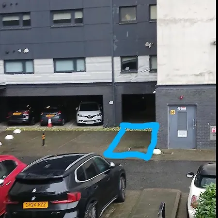 Metropolitan Nest - Easy Walk To Hydro & Secc Center Lejlighed