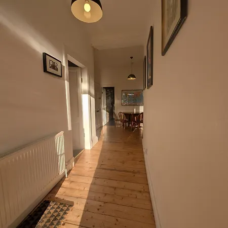 Dajshshb Apartment *