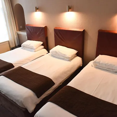 Sandyford Hotel 3*