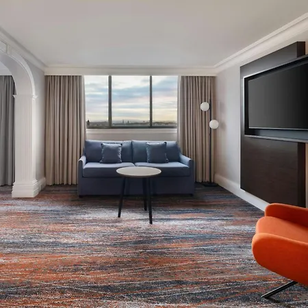 Ξενοδοχείο Marriott 4*