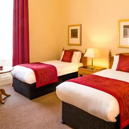 Hotell Millennium 4*