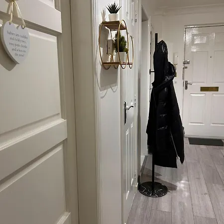 Apartamento Modern Apartment-sleeps6-parking-seft Check In Glasgow