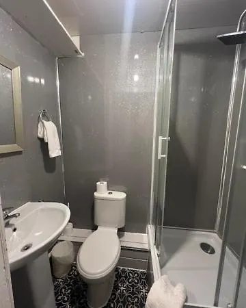 Piccolo 4* Glasgow