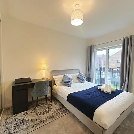 Holiday home Wee Townhouse, 3 Beds With Free Parking, Wifi & Ethernet Connection Glasgow