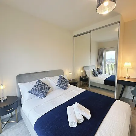 Holiday home Wee Townhouse, 3 Beds With Free Parking, Wifi & Ethernet Connection