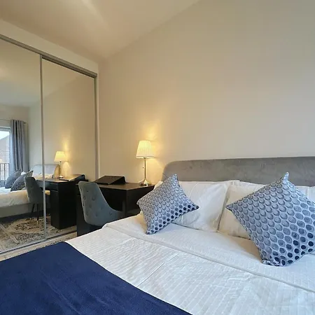 Holiday home Wee Townhouse, 3 Beds With Free Parking, Wifi & Ethernet Connection