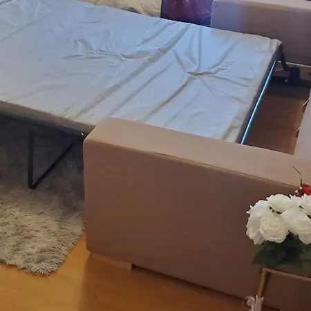 Flat In Close To Local Amenities * גלאזגו