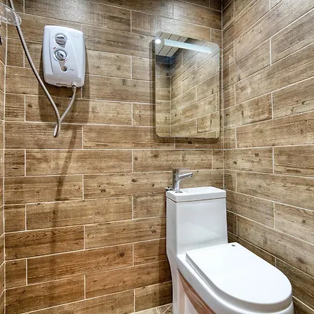 Stylish 3-bedroom In Glasgow