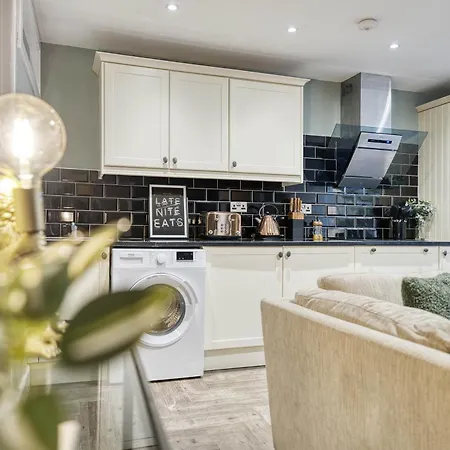 Stylish 3-bedroom In * Glasgow