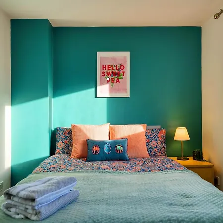 Apartment Stylish 2-bed With Private Driveway Glasgow