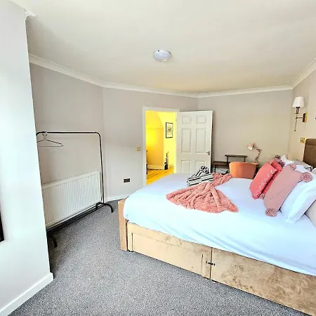 Holiday home Warm & Cosy In Glasgow