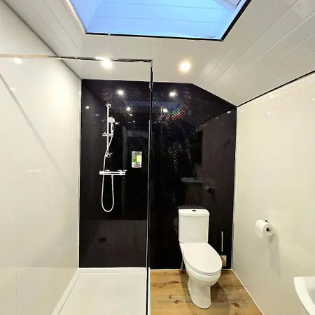 3-bed In *