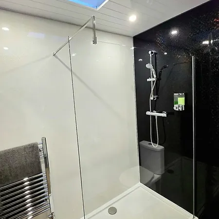 3-bed In Holiday home