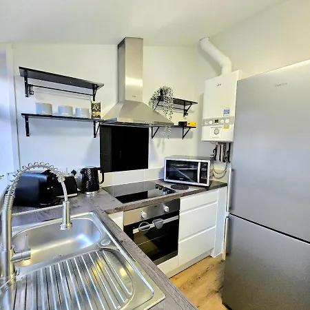 3-bed In Glasgow
