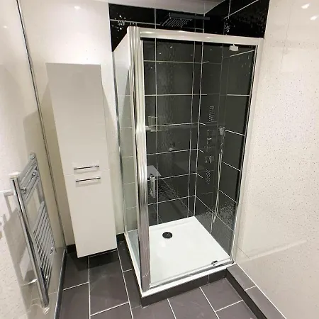 Apartment 2bd Near Hydro, Centre Great Location Glasgow
