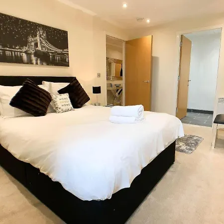 2bd Near Hydro, Centre Great Location Glasgow