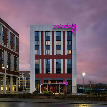 Szálloda Moxy Merchant 3*