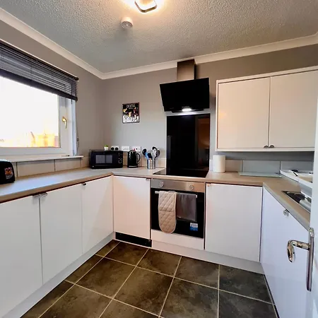 Chic & Cozy 2-bed Flat In - Free Parking Lejlighed *