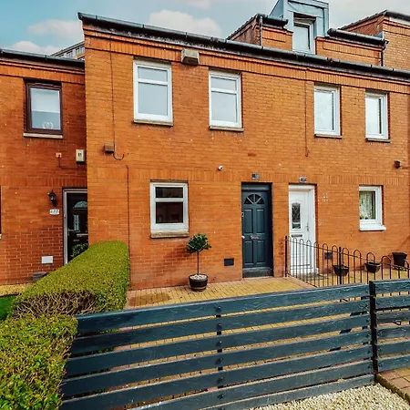 Dalmarnock Holiday home