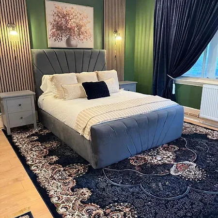 شقة Away From In - Free Street Parking غلاسغو