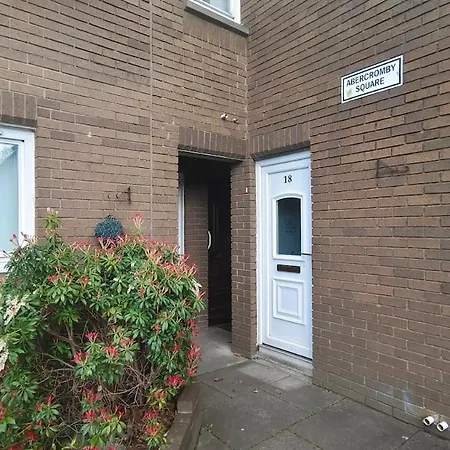Apartment Free Parking 2-bedroom House In Glasgow