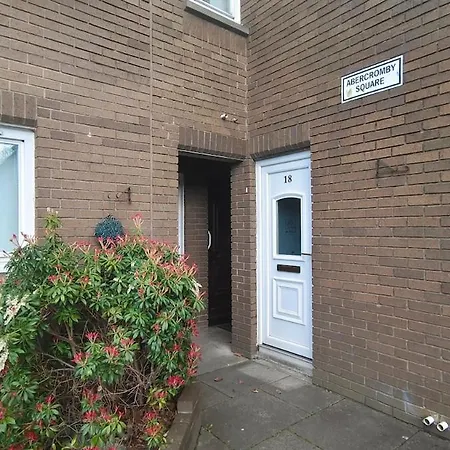 Apartment Free Parking 2-bedroom House In Glasgow