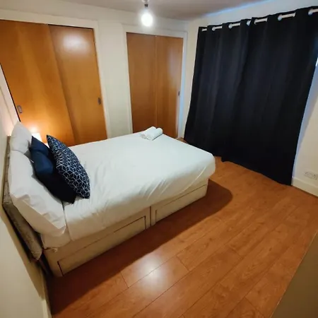 2 Bedroom 2 Bathroom By Citi Living Scotland Glasgow