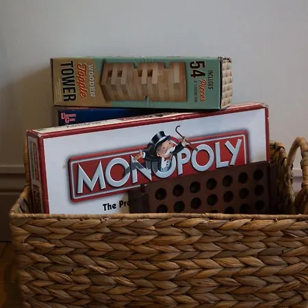 アパート - Large Stylish 2 Bed Flat In Unique Ibrox Location Walking Distance To Subway And Free On-street Parking