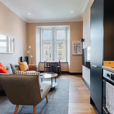 Appartamento Fresh Stylish West End Flat