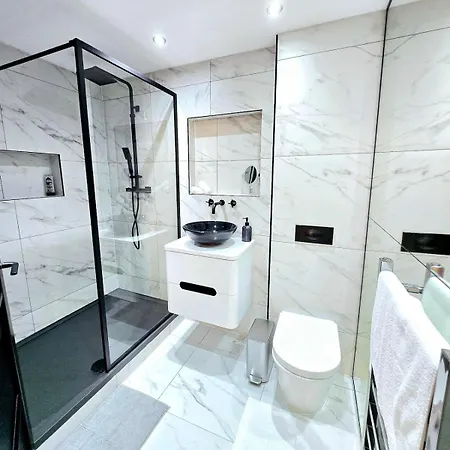 Modern, Cosy In * Glasgow