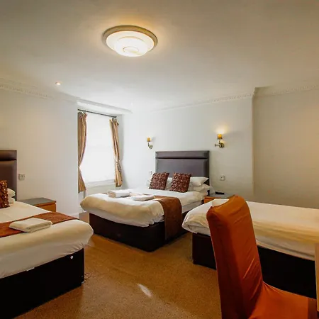 Sandyford Hotel 3*