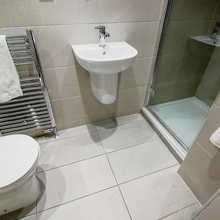 Otel Sandyford