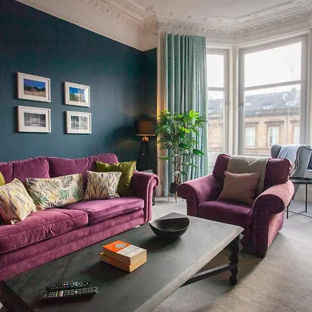 Newly Renovated Flat In Trendy Finnieston