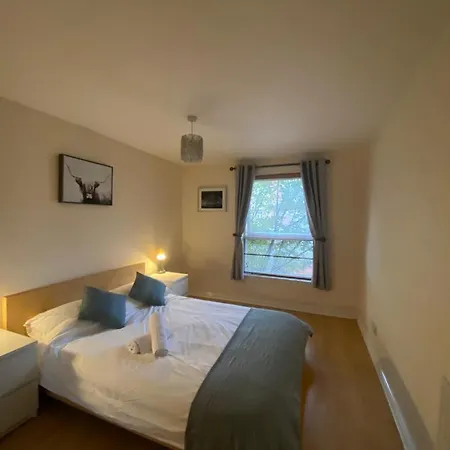 In Heart Of West End- Parking Space- Spacious- Near And Kelvingrove Art Gallery アパート *