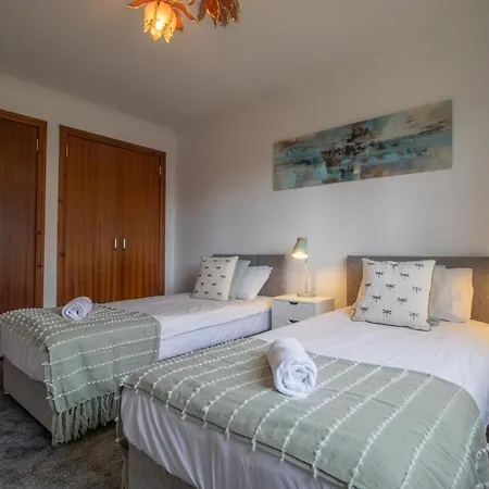 펜션 Ideal Contractor 2-bed Near 글라스고