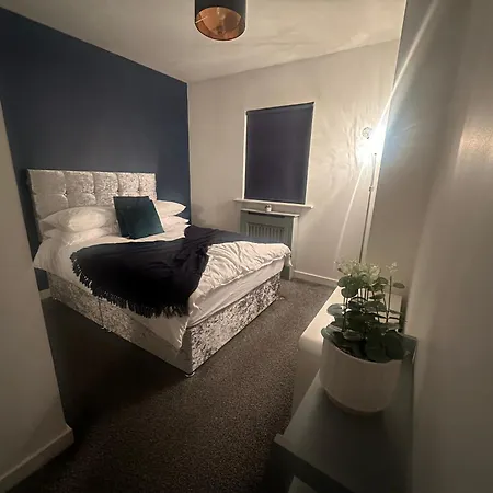 Apartman Modern 2br With 2 Bathrooms & Free Parking