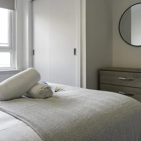 Bed & Breakfast Charlotte Apartment Glasgow