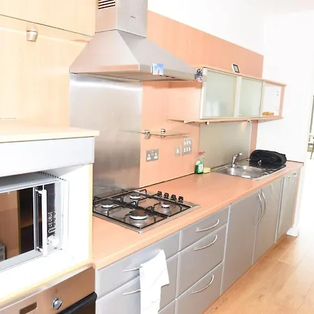 דירה Hydro With Great Views